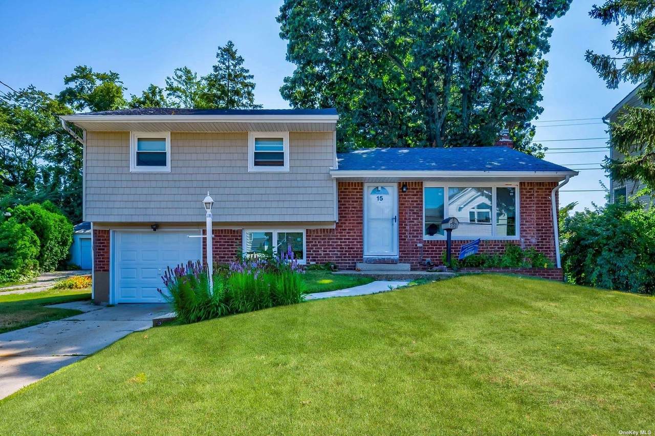 15 Deer Lane - Photo 1