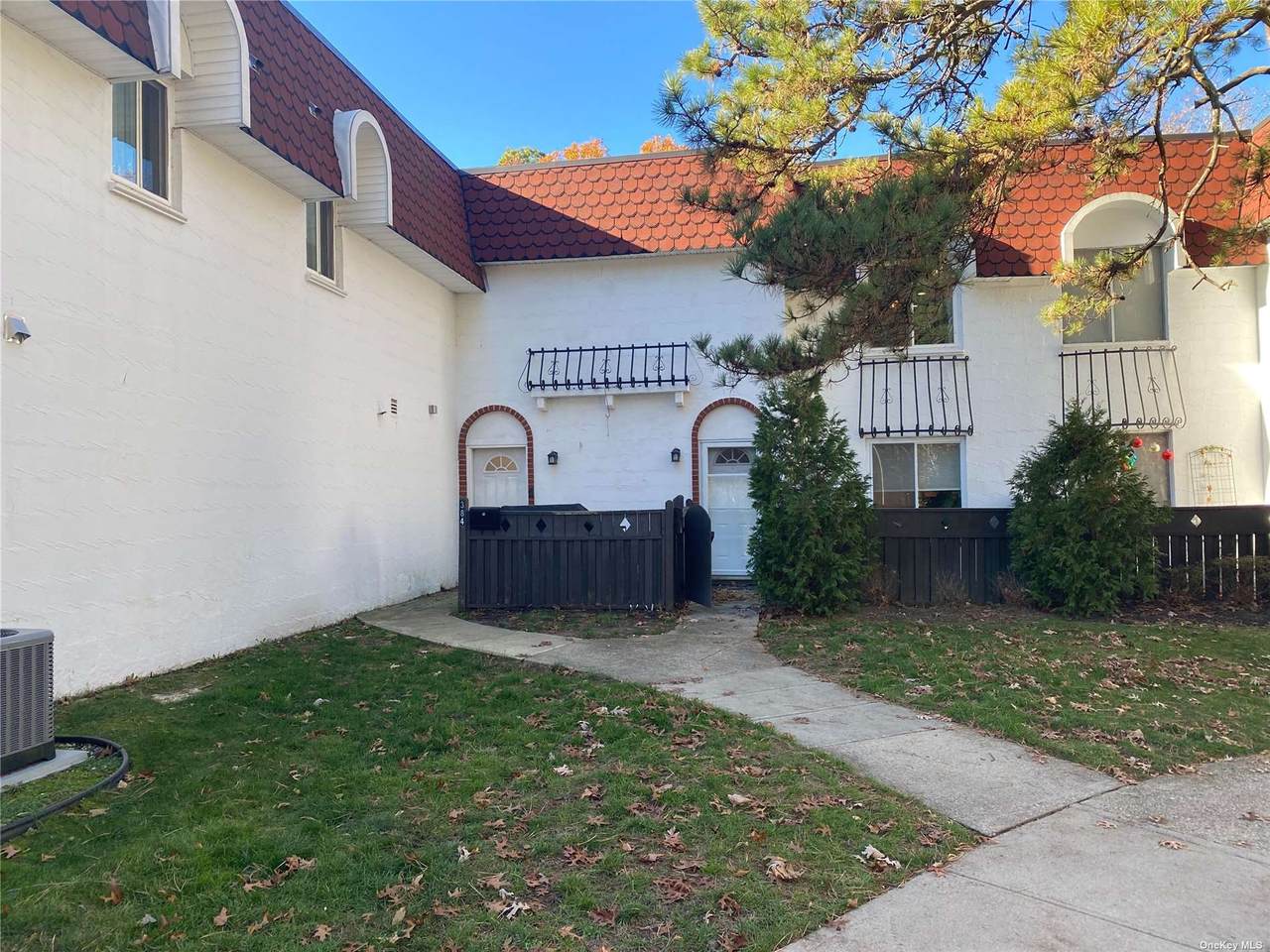 384 Birchwood Road - Photo 1