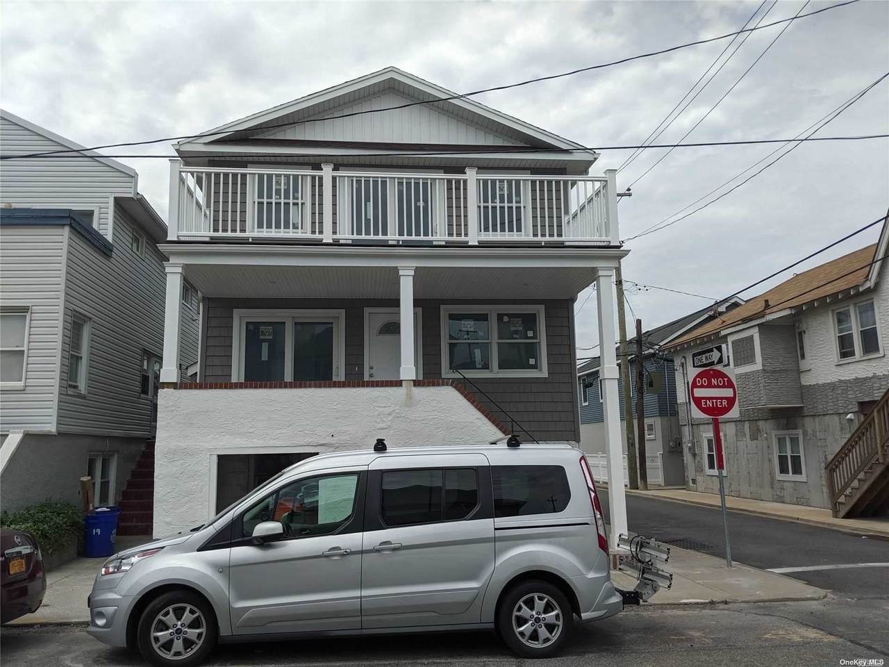 21 Maryland Avenue - Photo 1