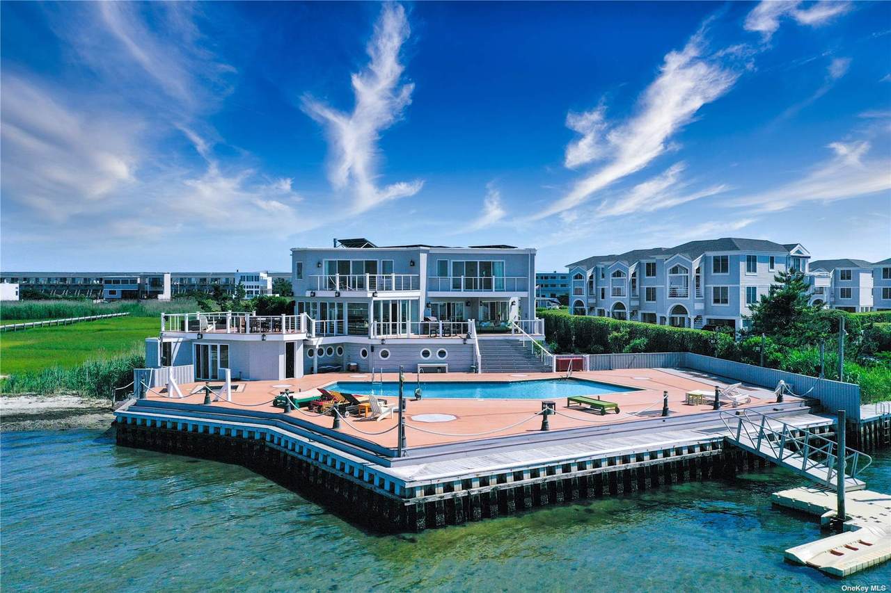 570 Dune Road - Photo 1