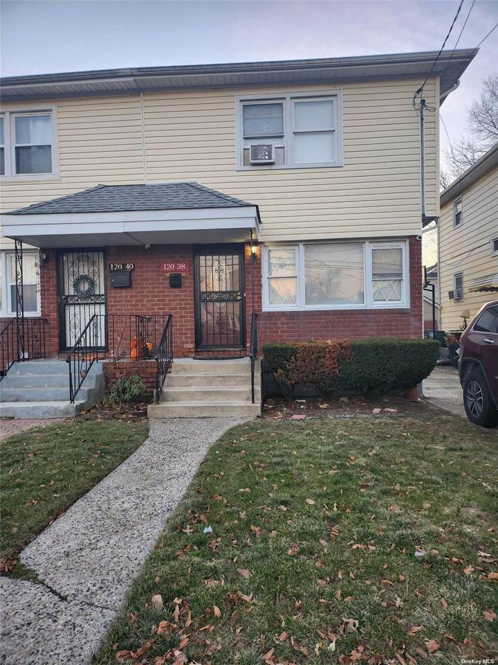 120-38 196 Street - Photo 1