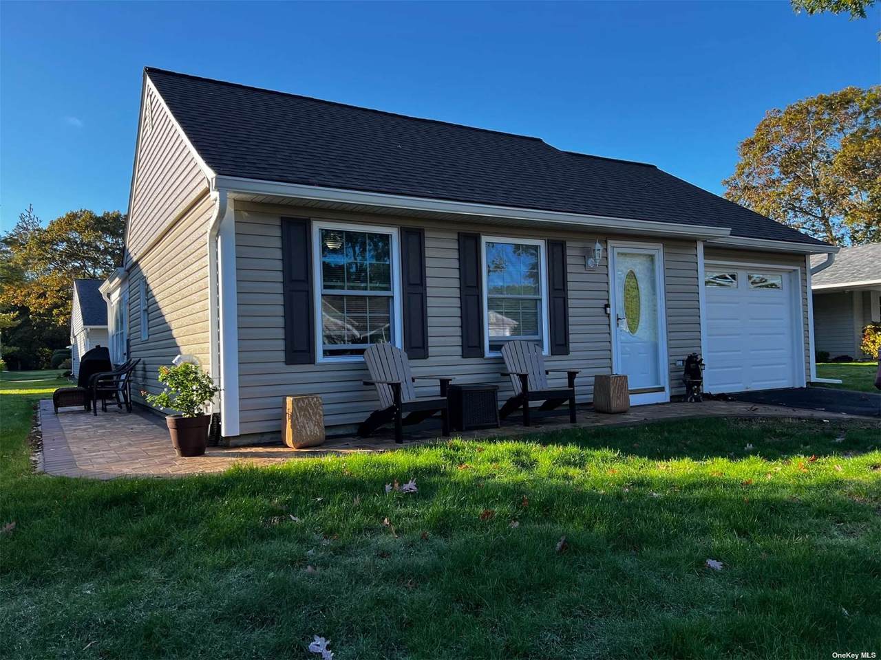 326 Brownfield Drive - Photo 1