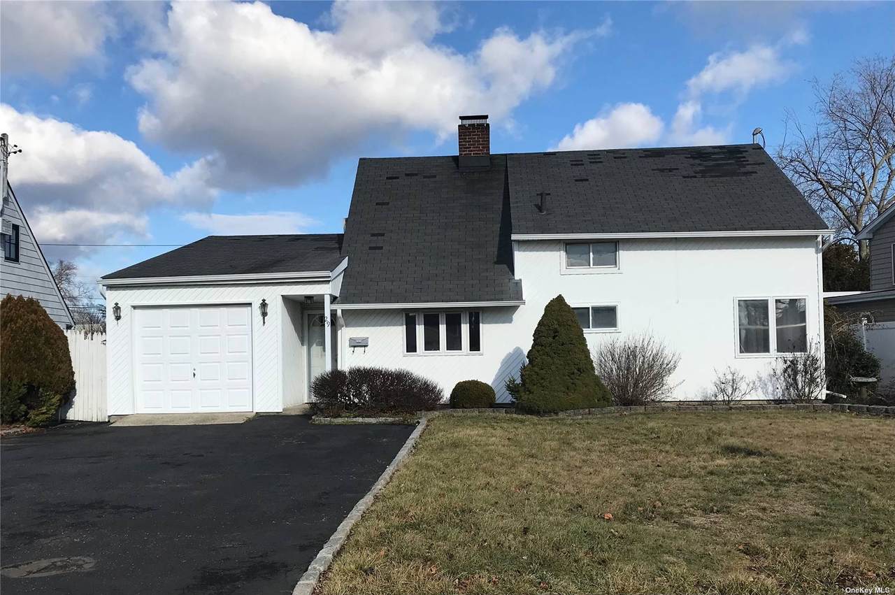 29 Compass Lane - Photo 1