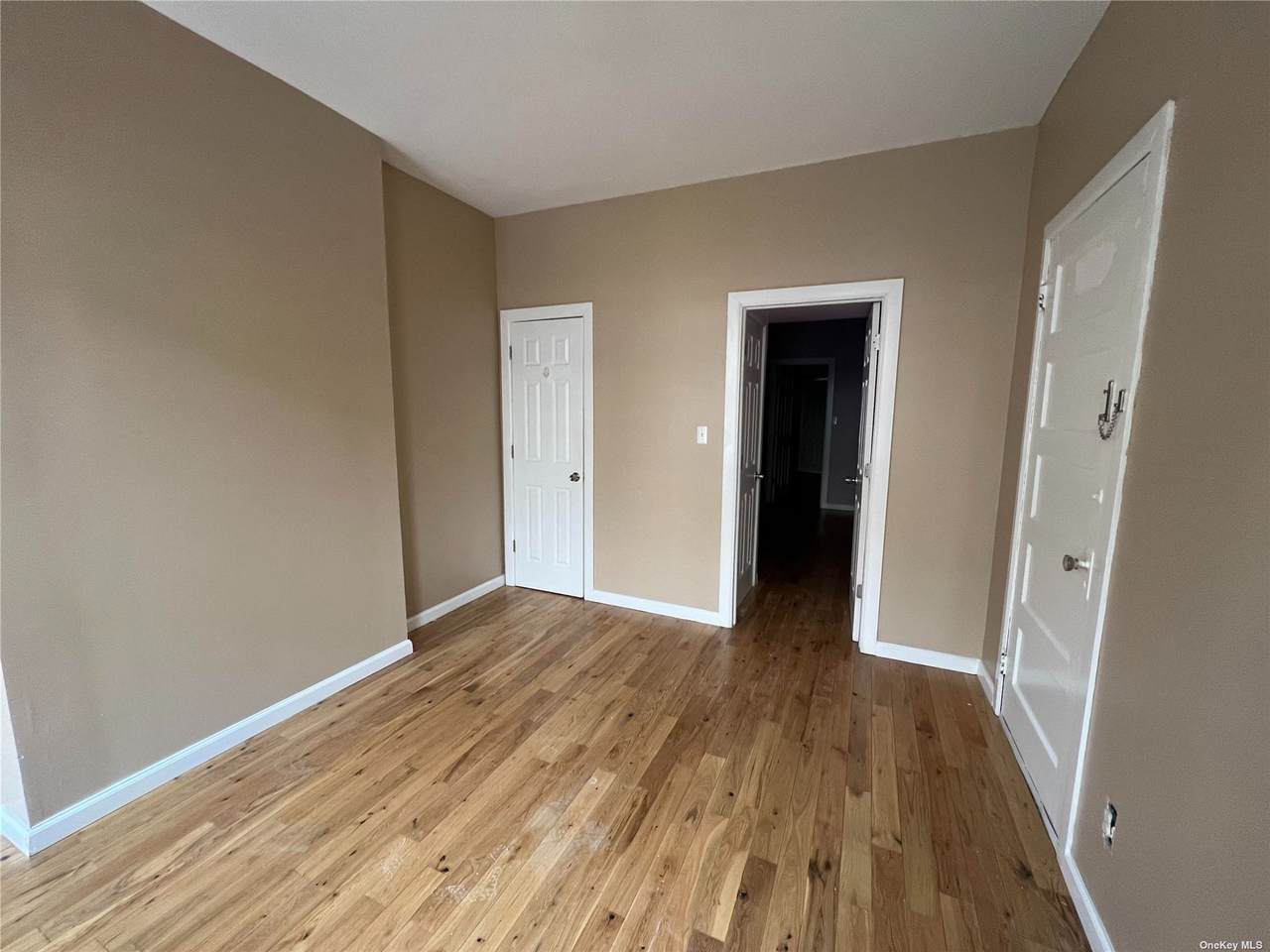18-78 Madison Street - Photo 1