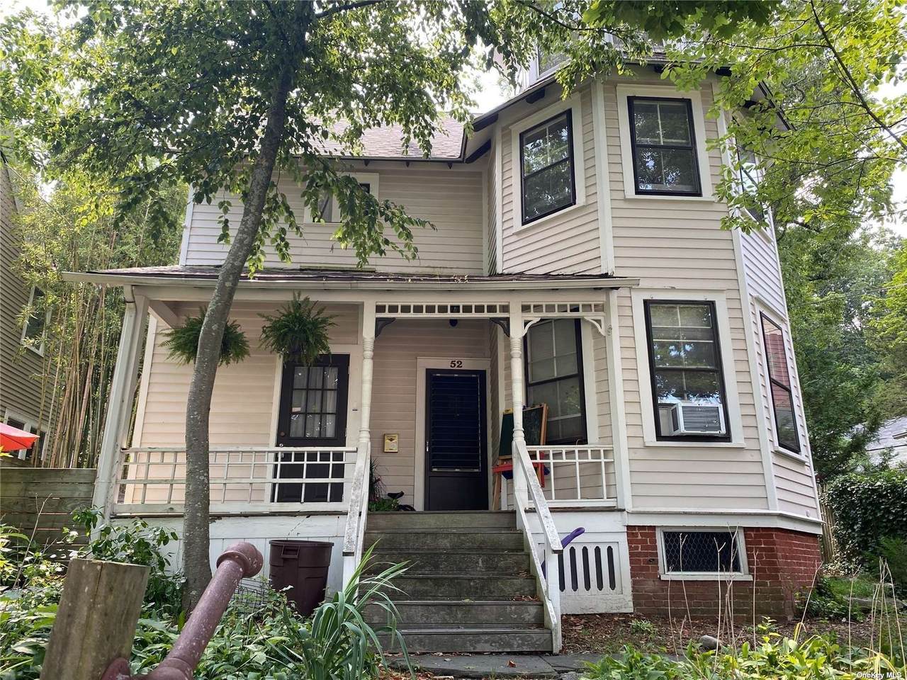 52 Scudder Avenue - Photo 1