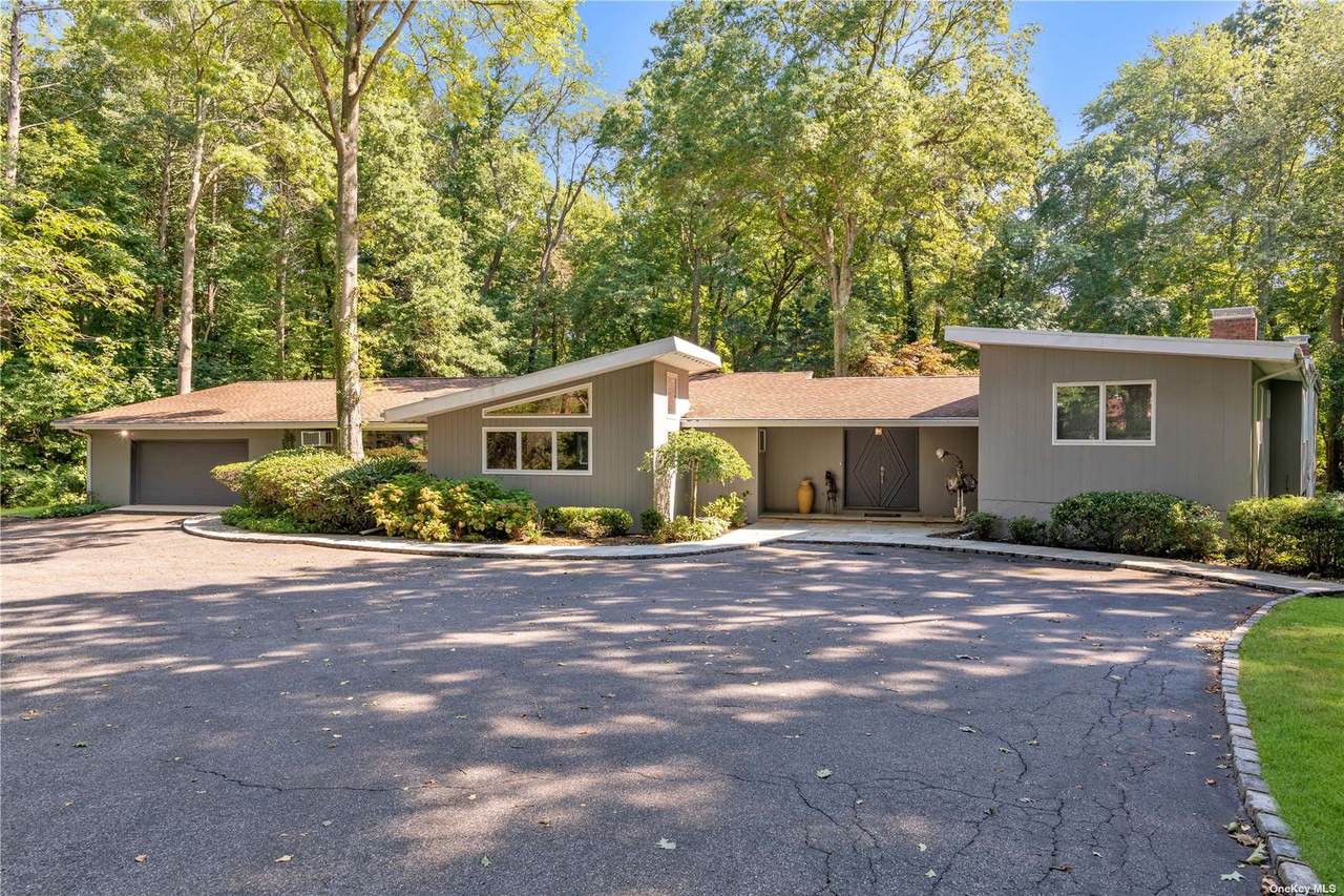 25 Twin Ponds Lane - Photo 1