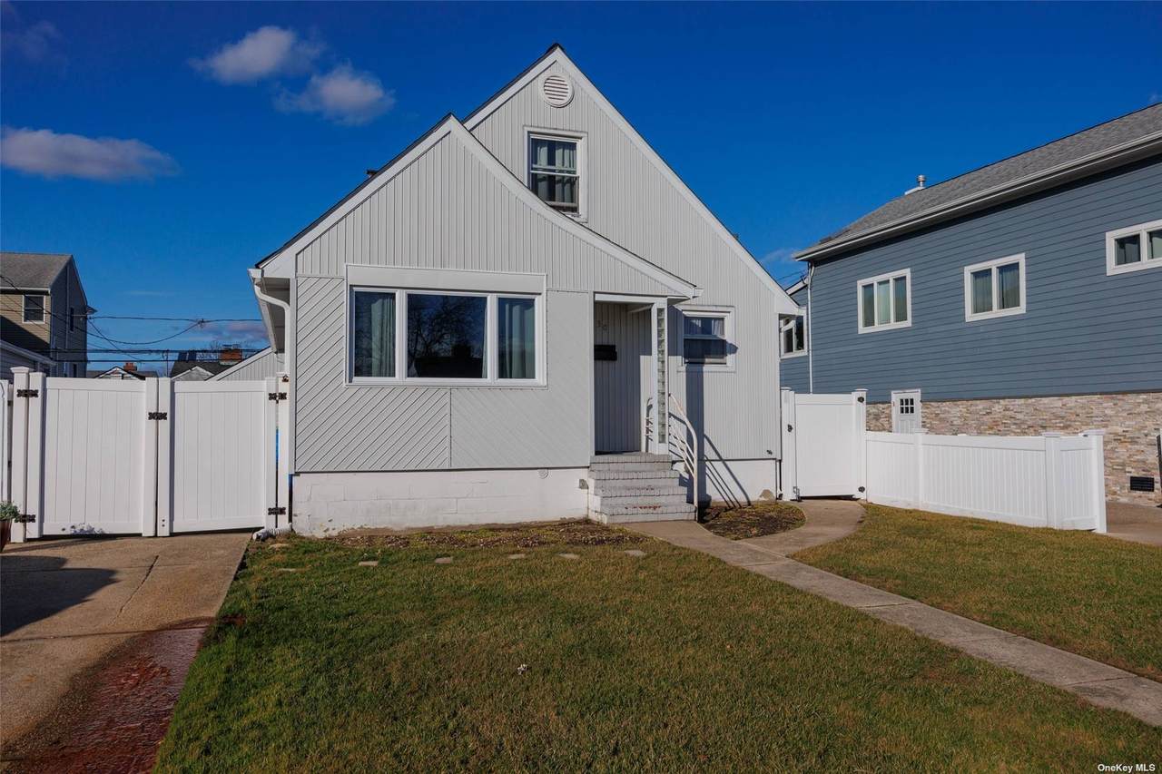 30 Van Buren Street - Photo 1