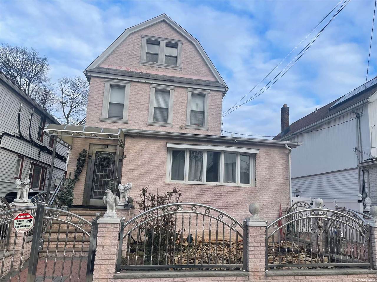 107-27 106th Street - Photo 1