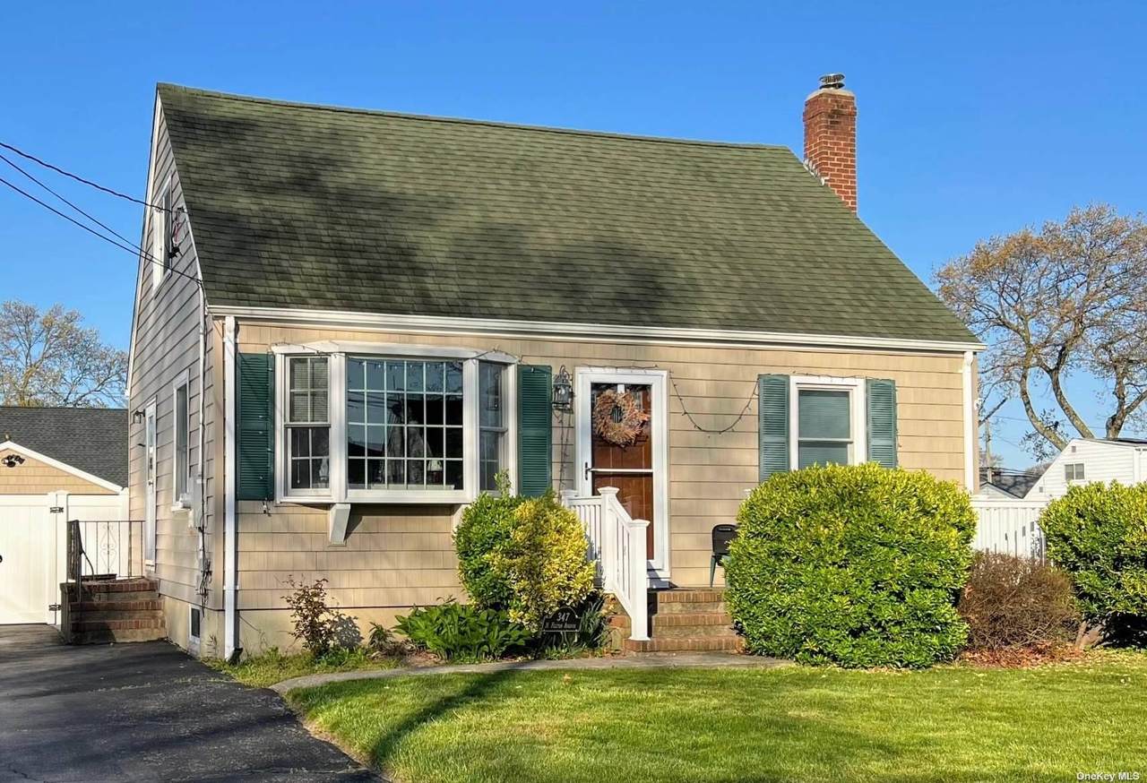 347 Fulton Avenue - Photo 1