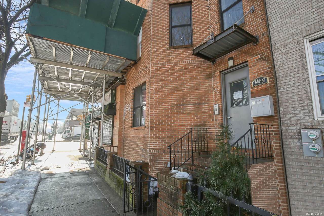 264 Saratoga Avenue - Photo 1