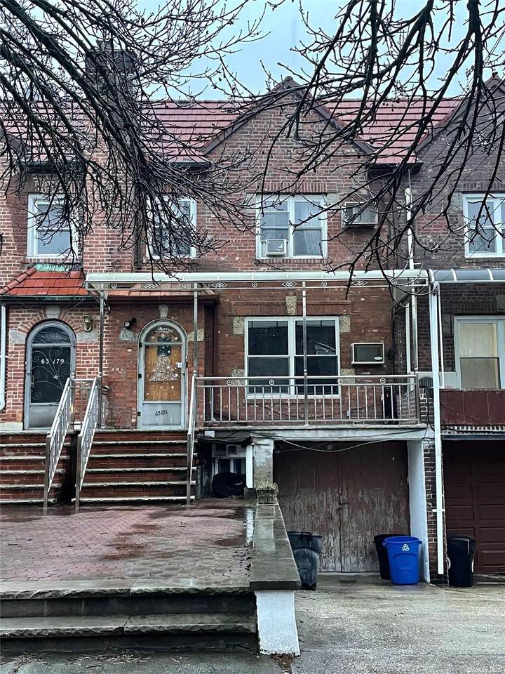 63181 Alderton Street - Photo 1