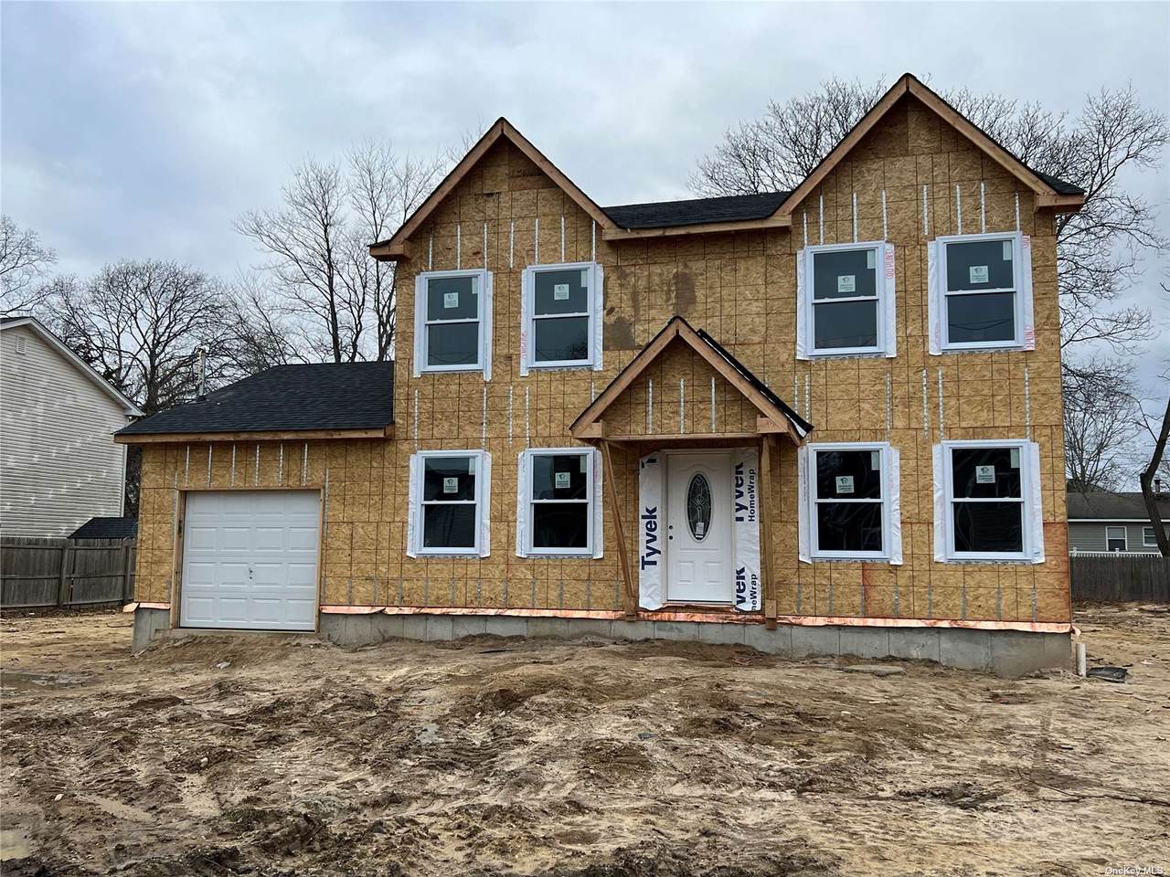 25 Edgewater Drive - Photo 1