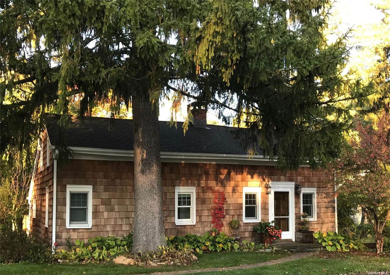 54 Main Street - Photo 1