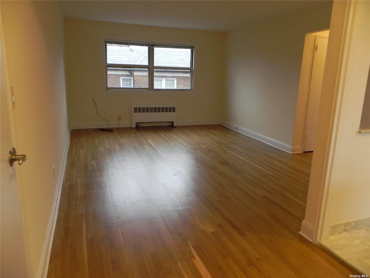17 Schenck Avenue - Photo 1