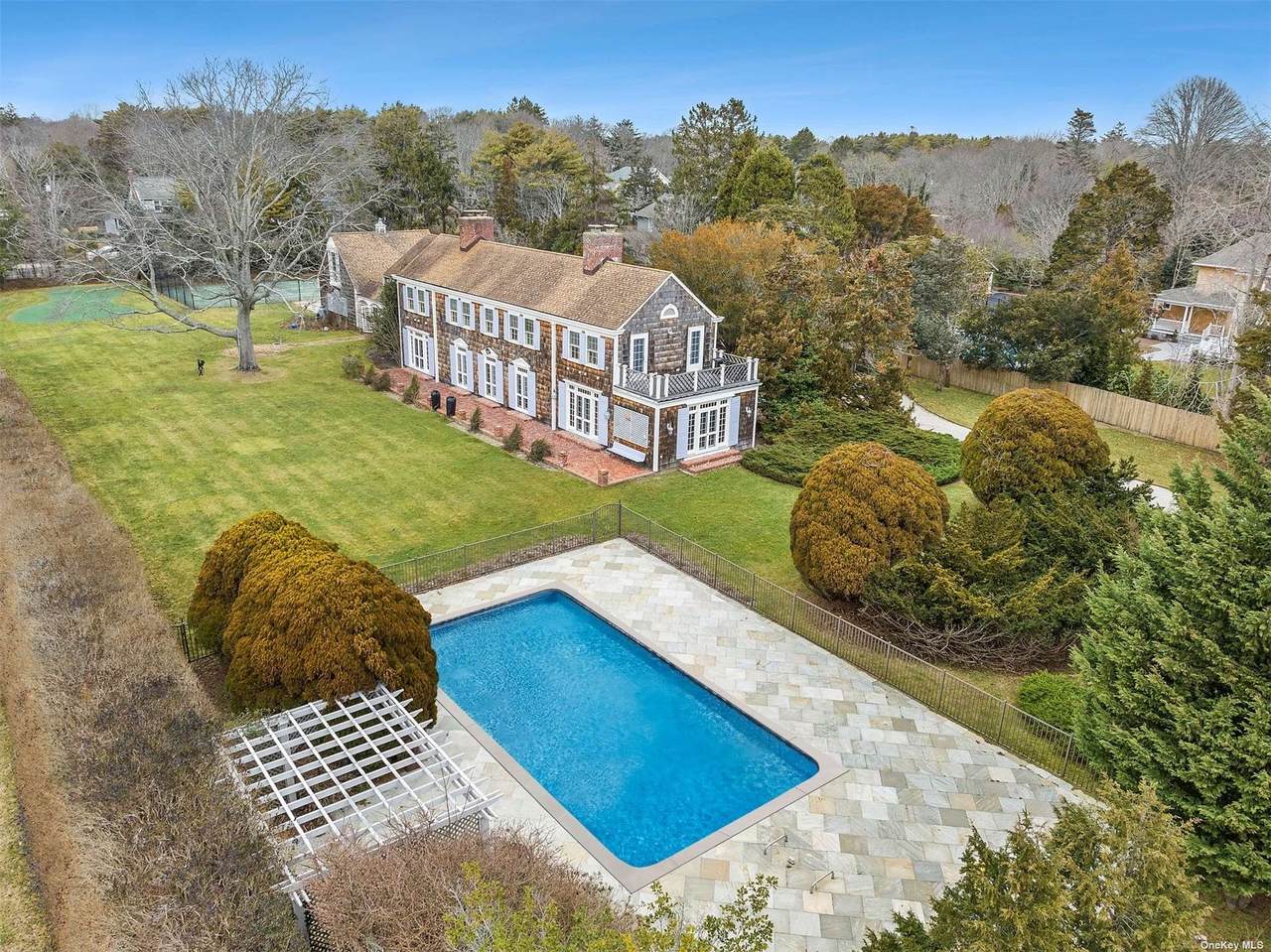 16 Sheppard Street - Photo 1