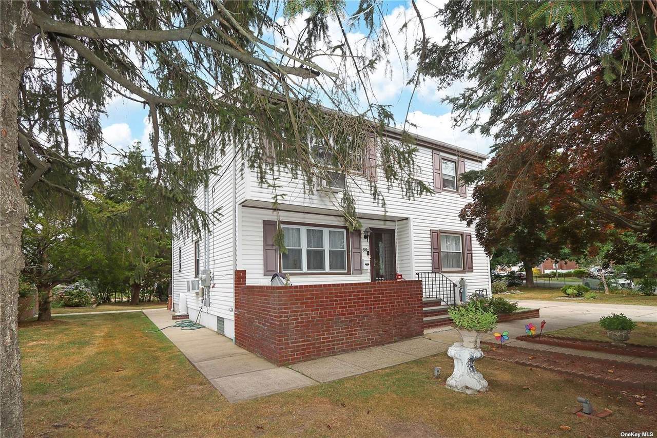 59 Laurel Road - Photo 1