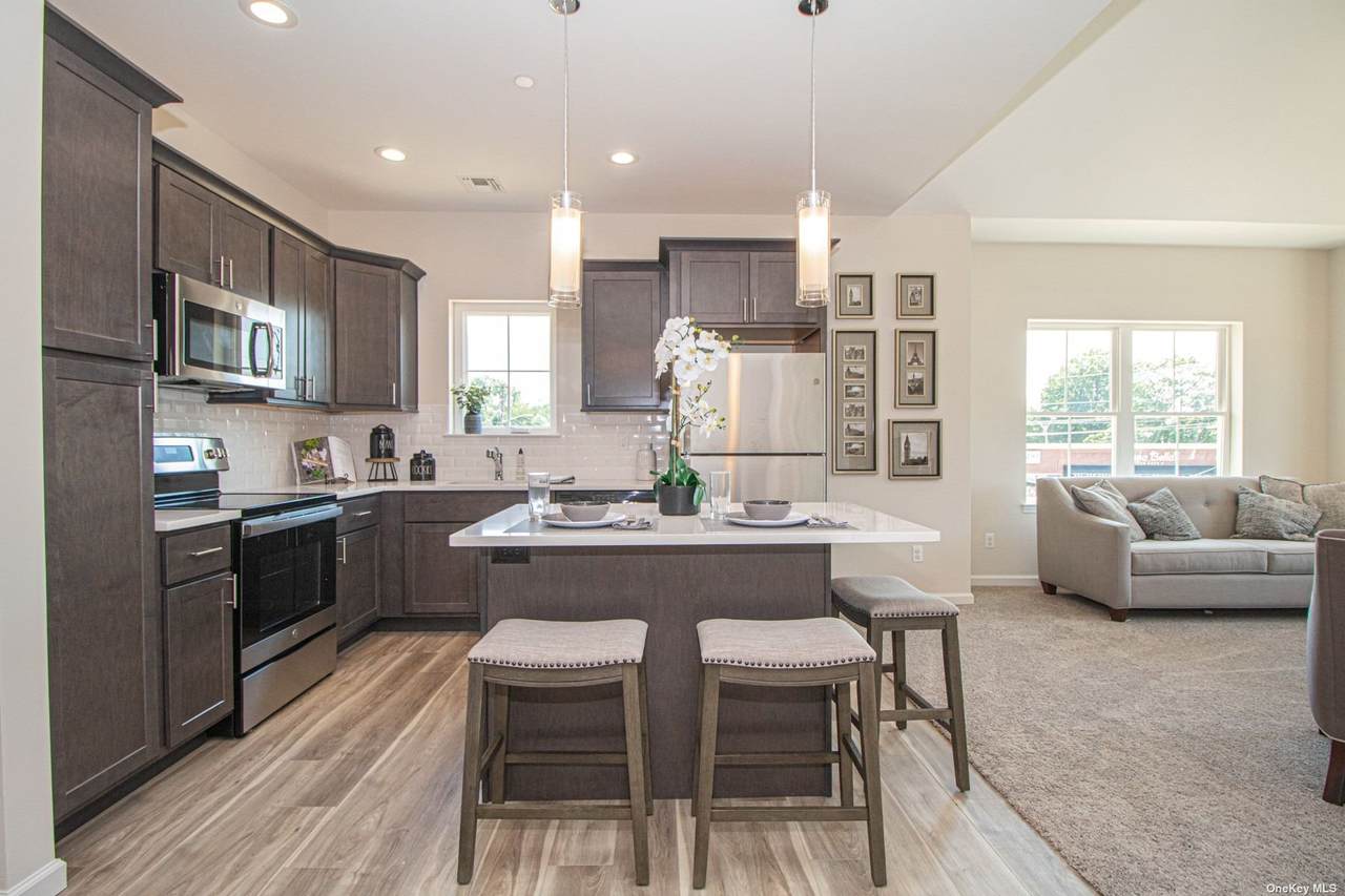 766 Deer Park Avenue - Photo 1