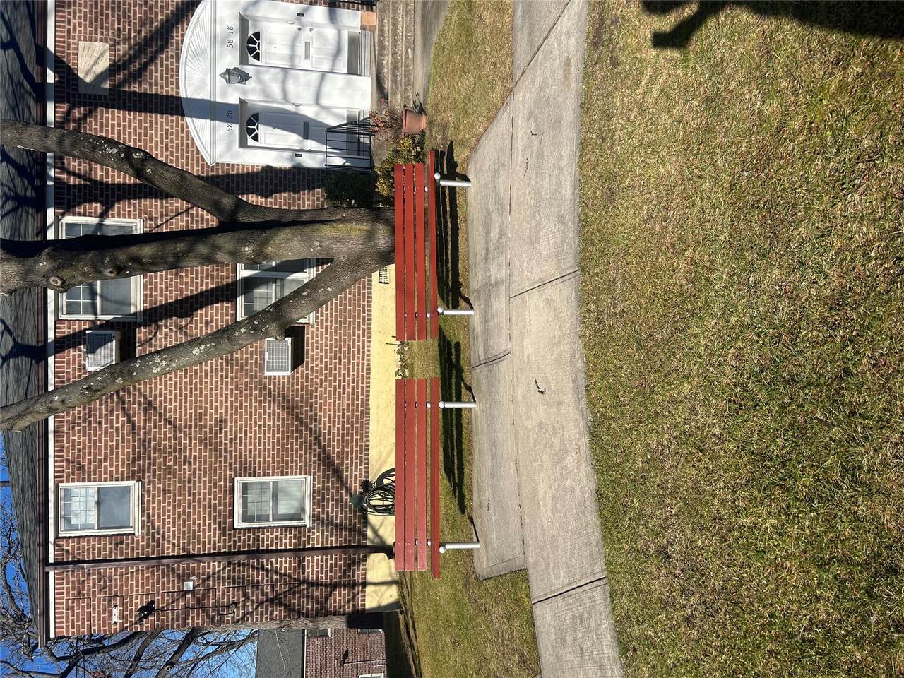 58-20 251 - Photo 1