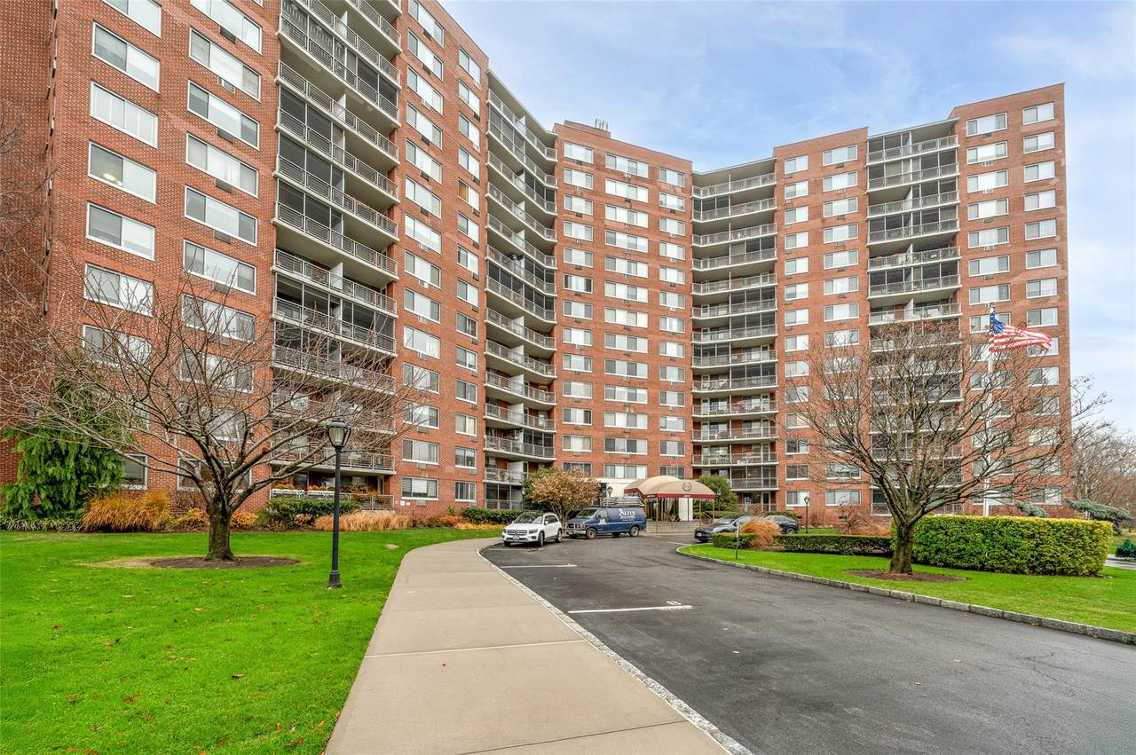 220-55 46 Avenue - Photo 1
