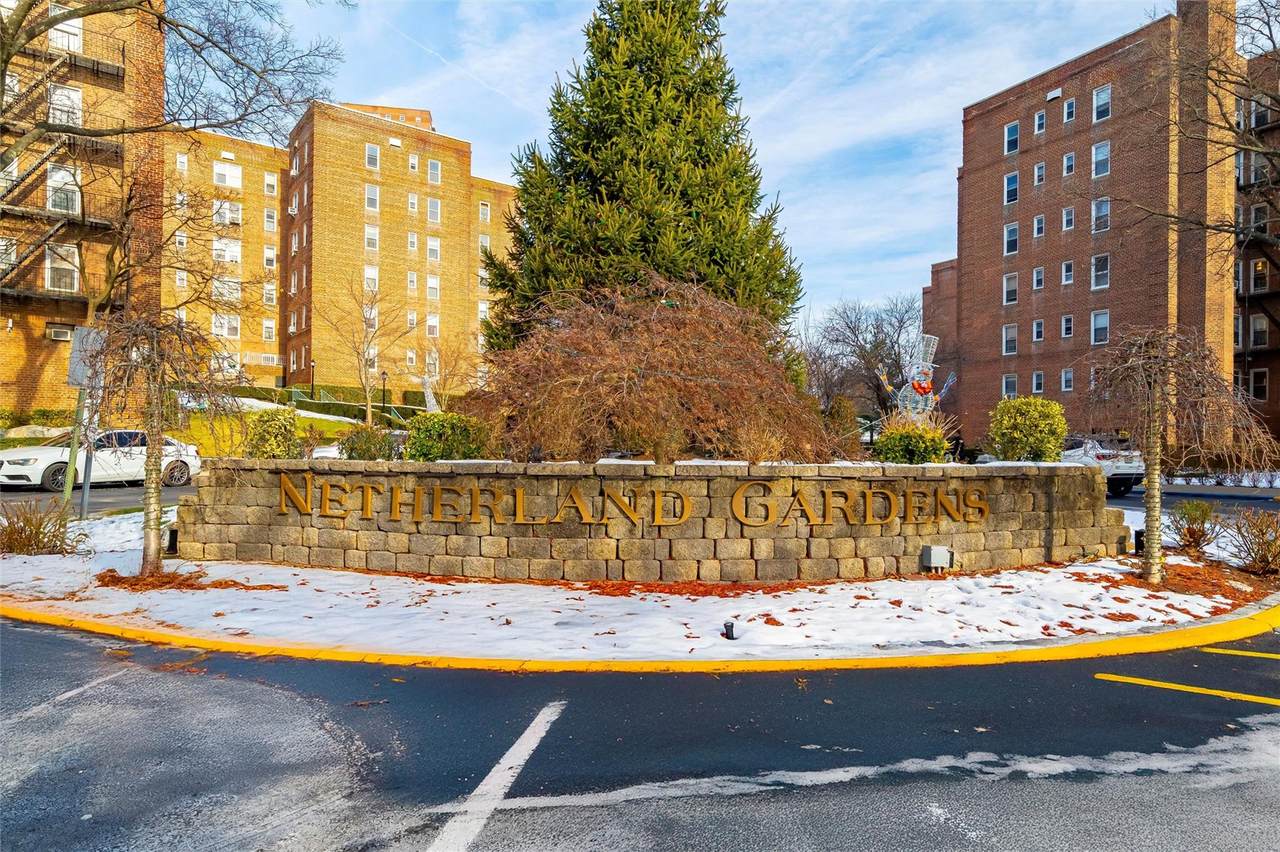 5635 Netherland Avenue - Photo 1