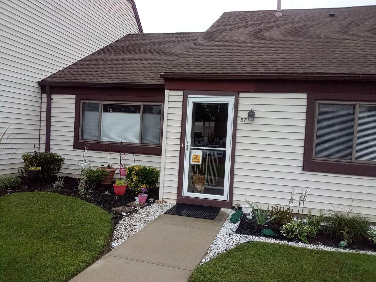 57 Gauguin Court - Photo 1