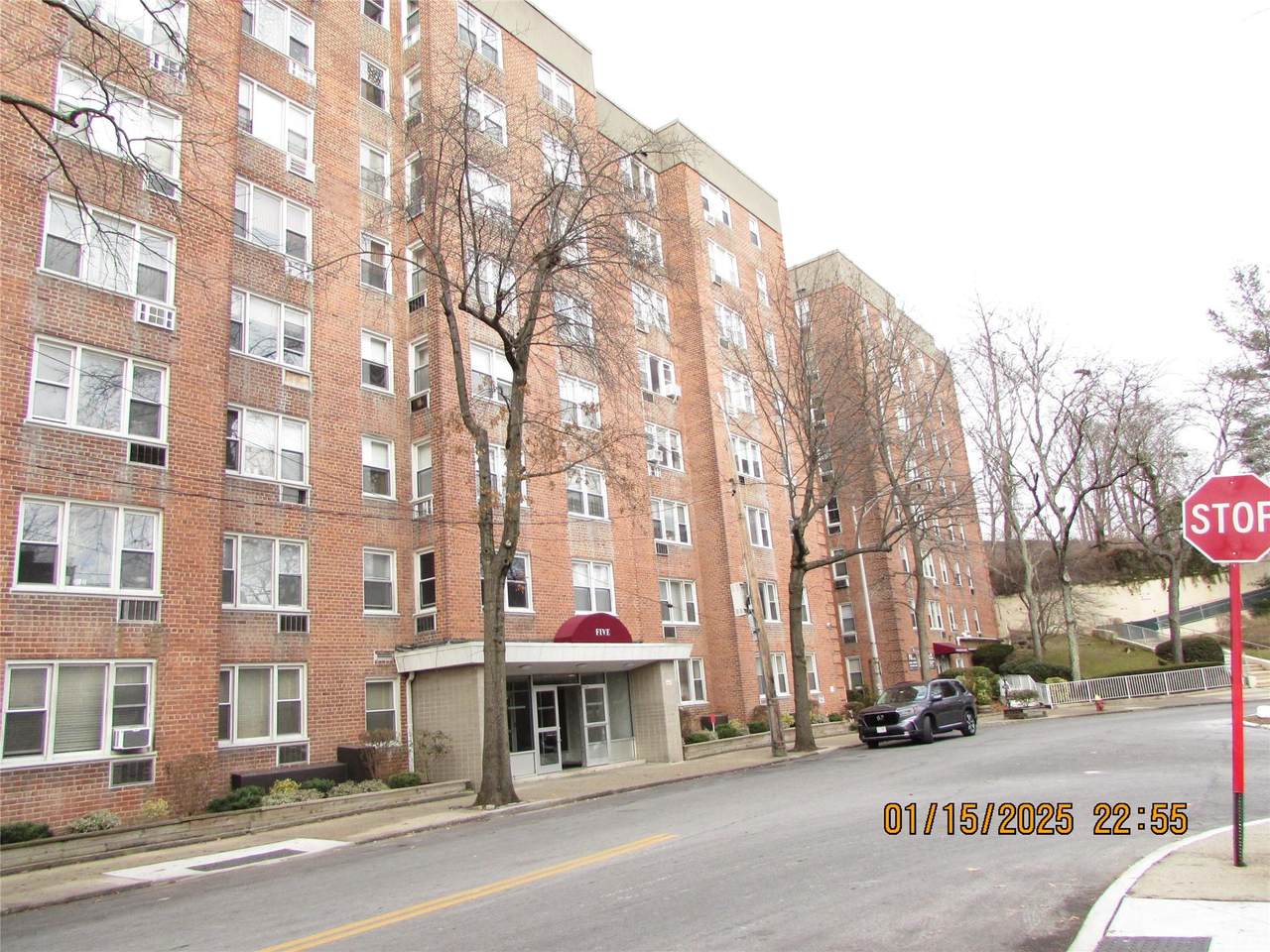 5 Sadore Lane - Photo 1