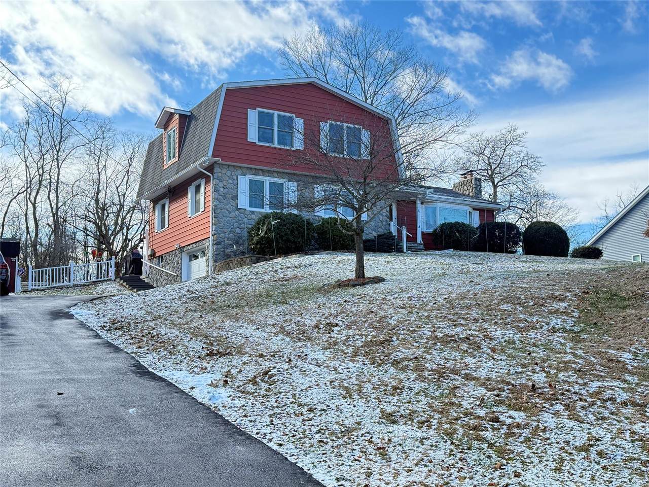 89 Hackensack Heights Road - Photo 1