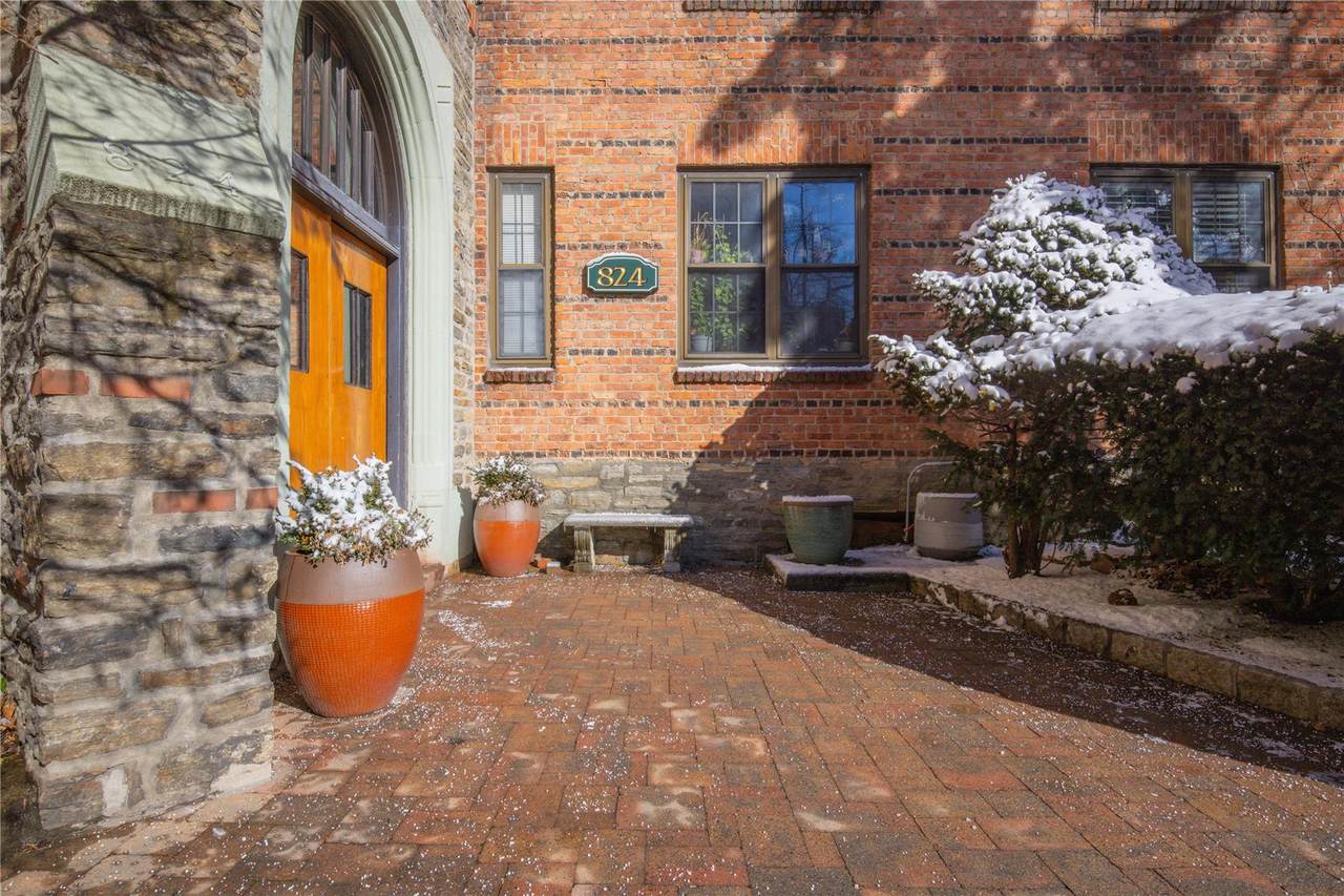 824 Bronx River Road - Photo 1