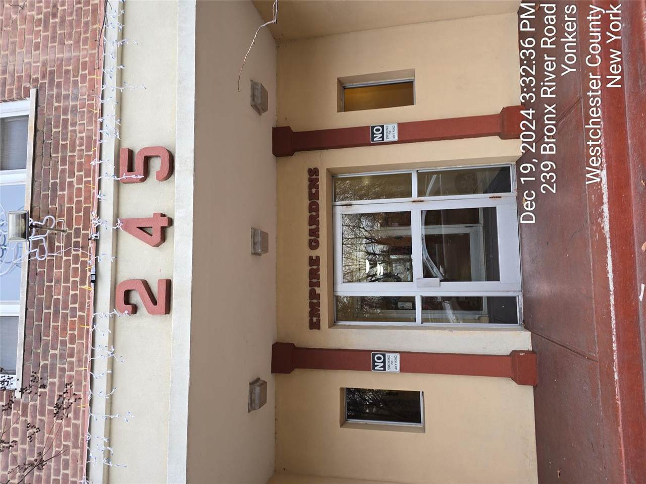 245 Bronx River Road - Photo 1