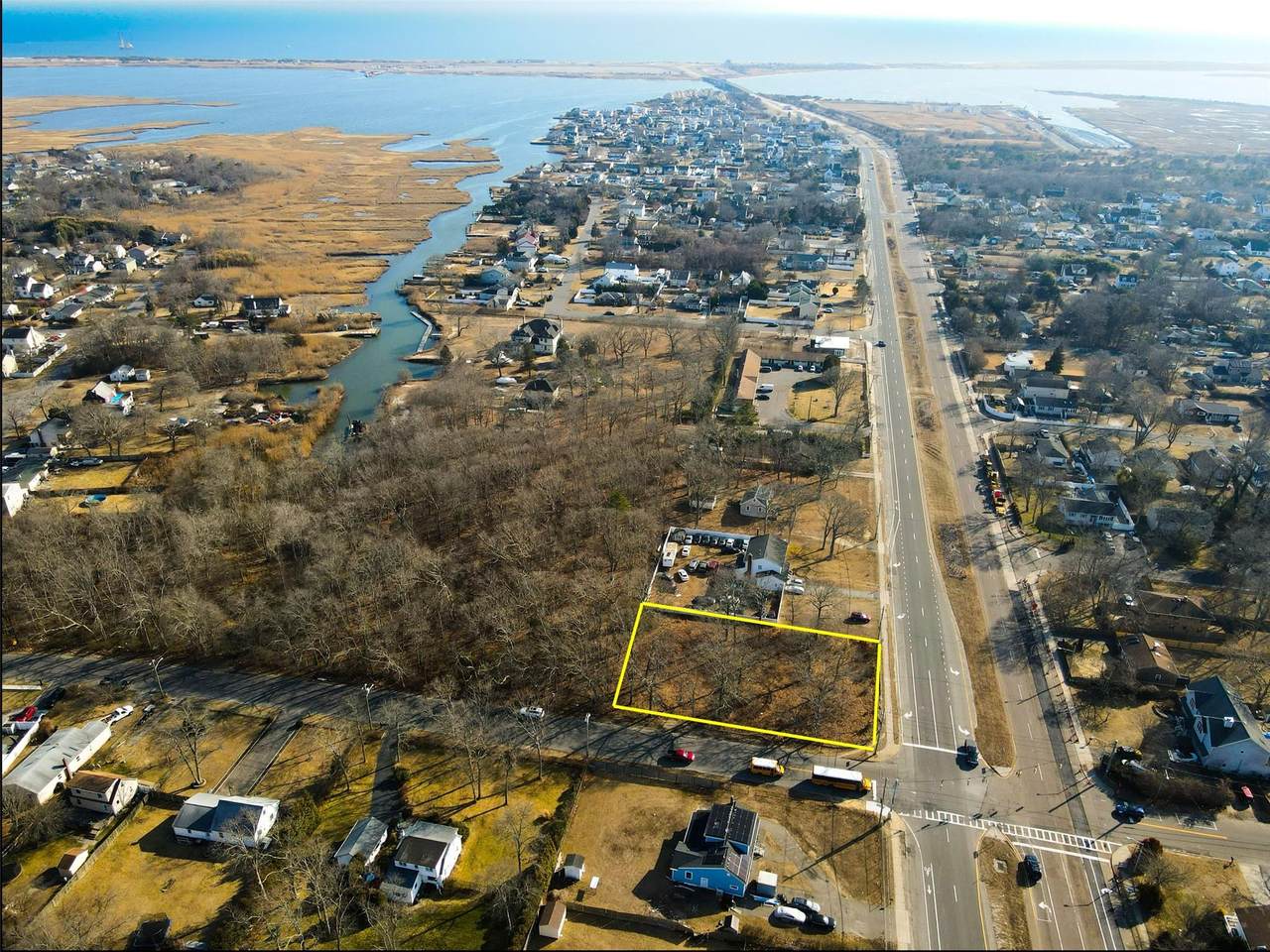 181 William Floyd Parkway - Photo 1