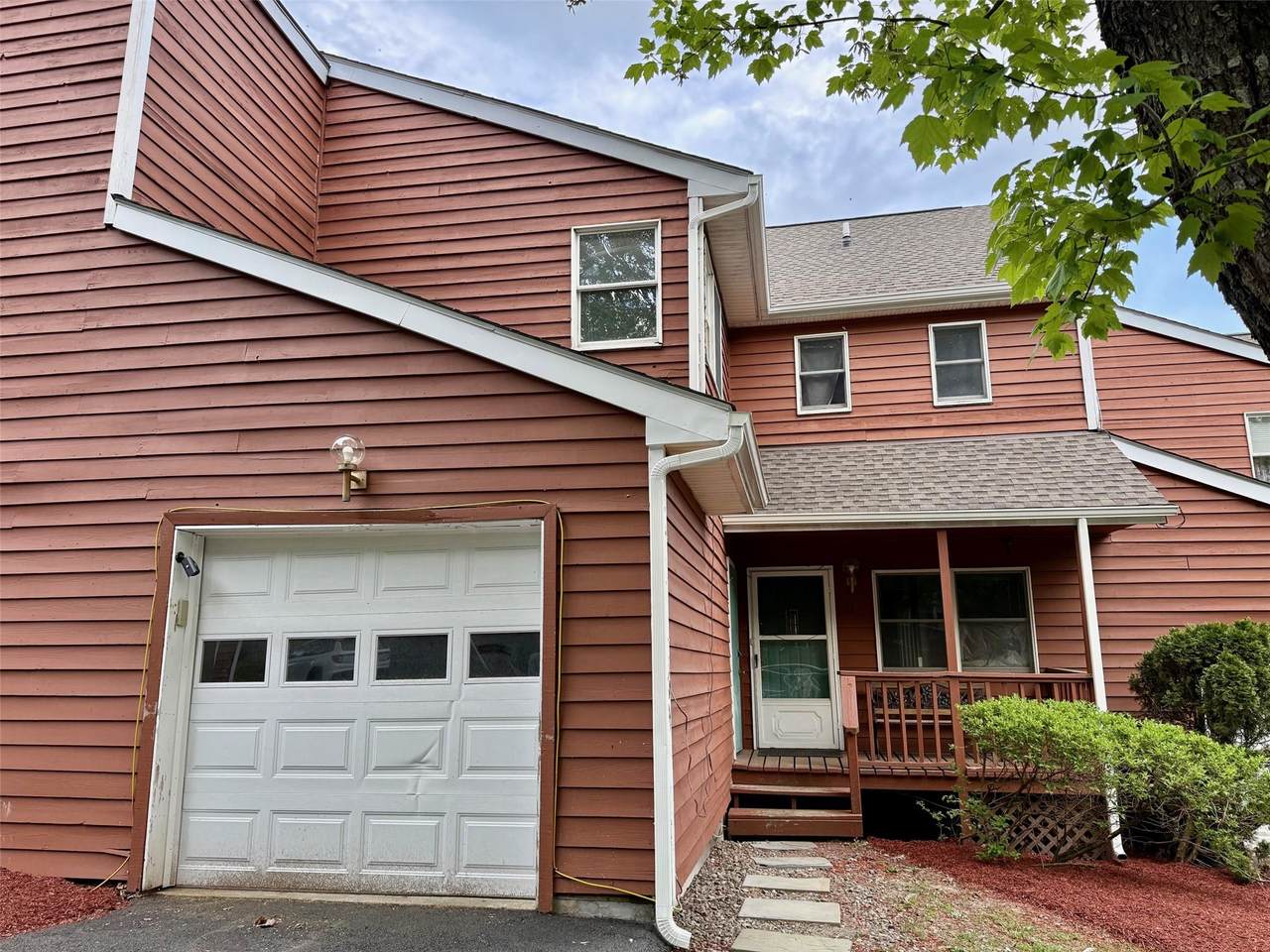 10 Woodland Way - Photo 1