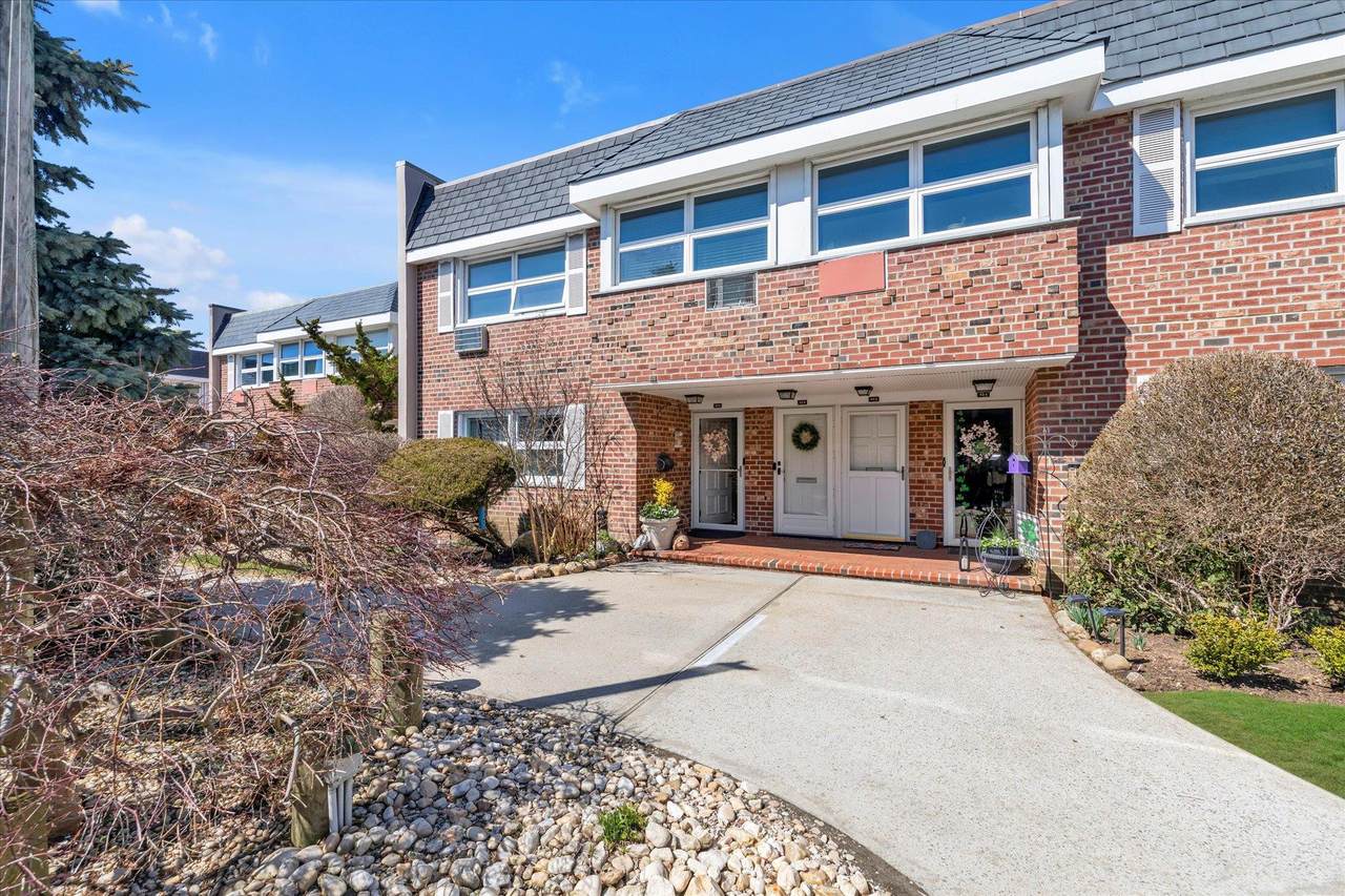 750 Lido Boulevard - Photo 1