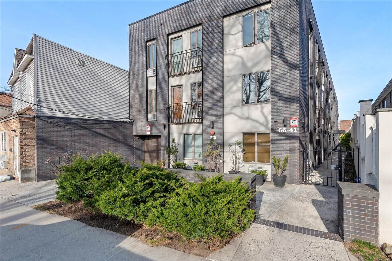 66-41 69th Street - Photo 1