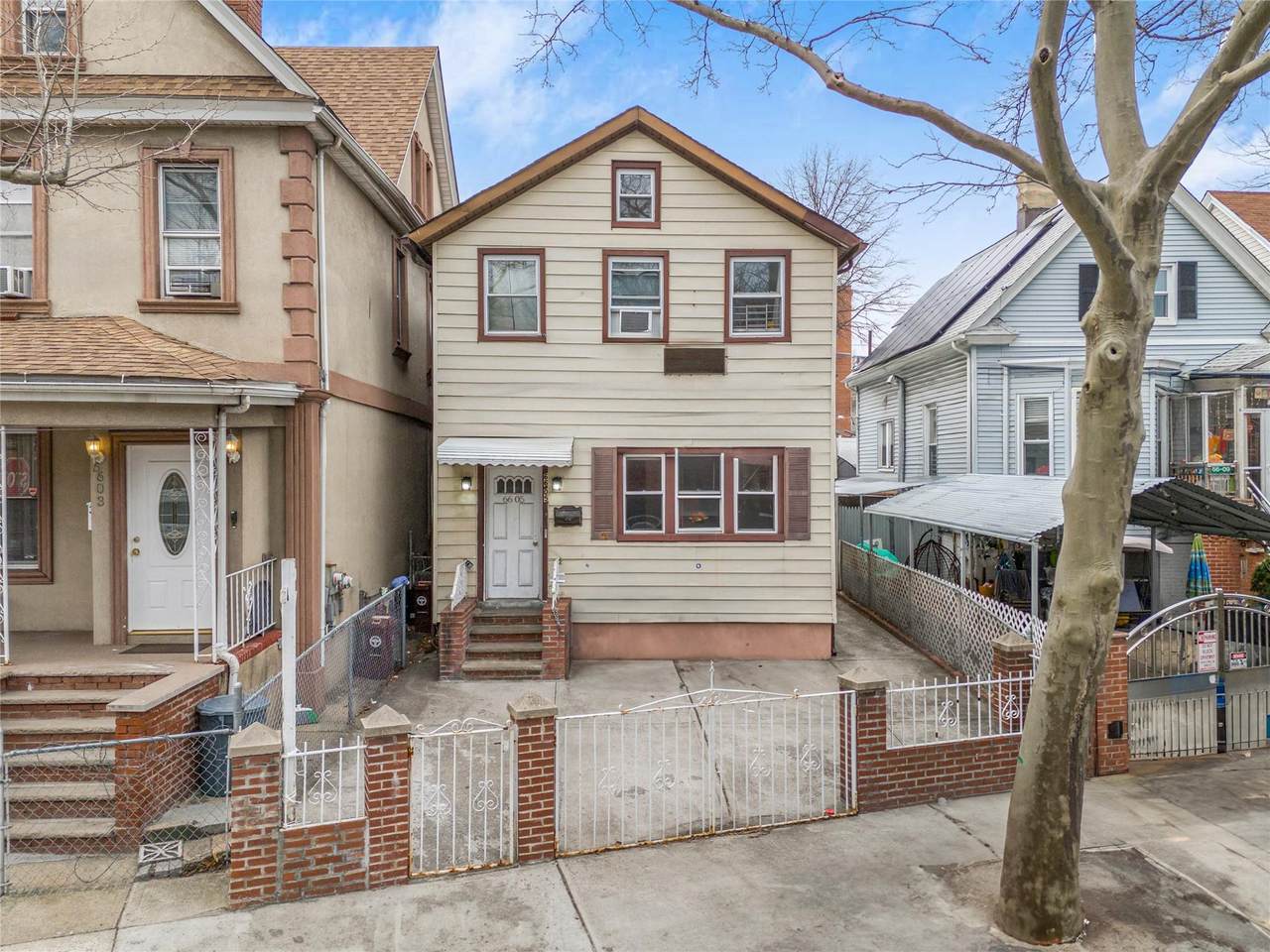 66-05 Laurel Hill Boulevard - Photo 1