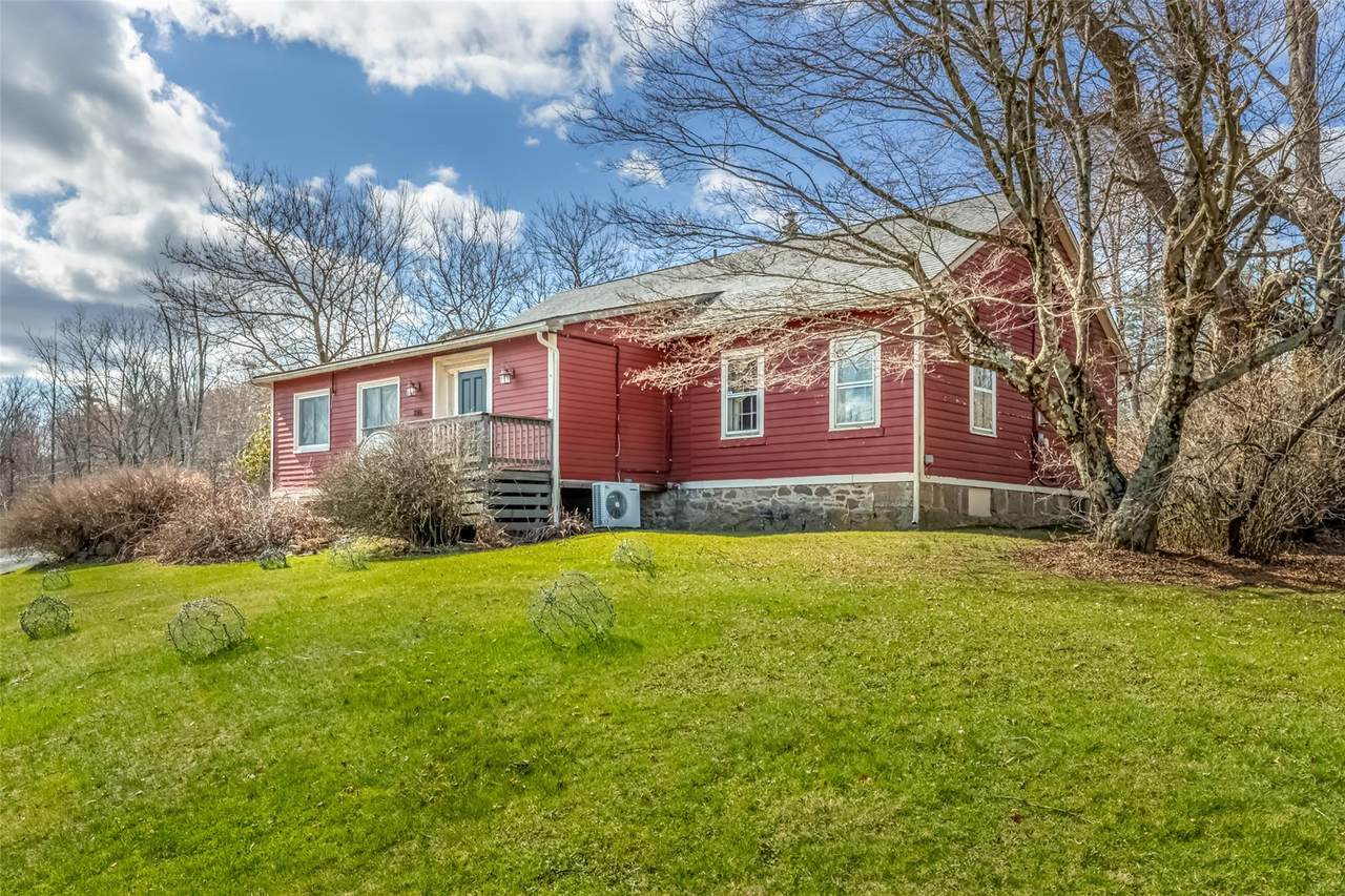 155 Main St - Photo 1