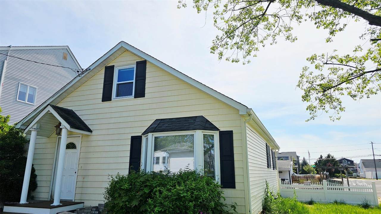803 Fifth Street - Photo 1
