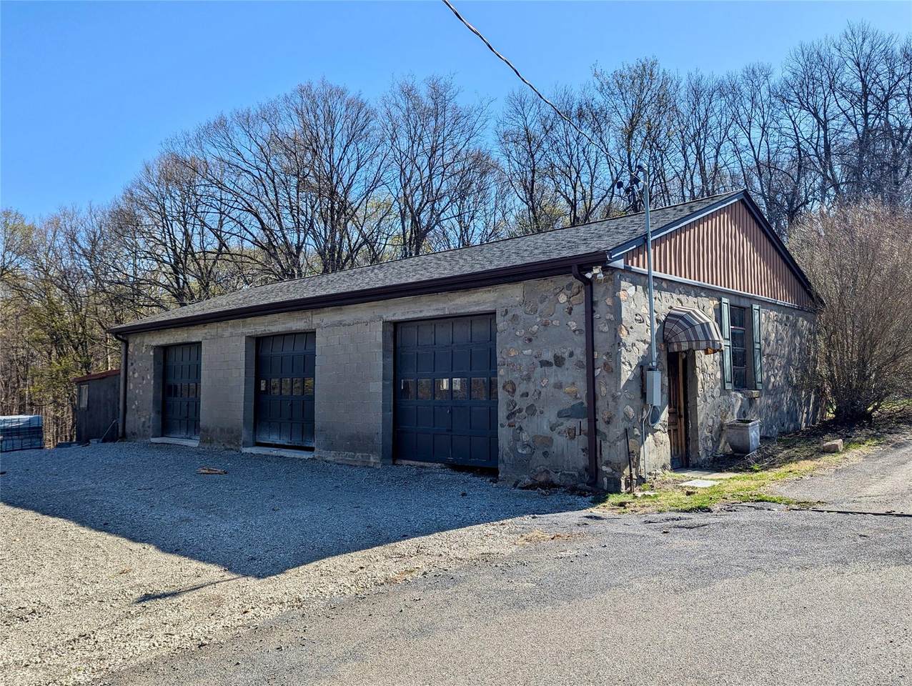 20 Van Kleeck Avenue - Photo 1