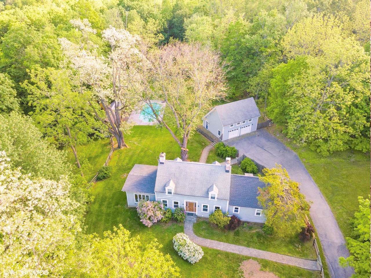 893 Laroe Road - Photo 1