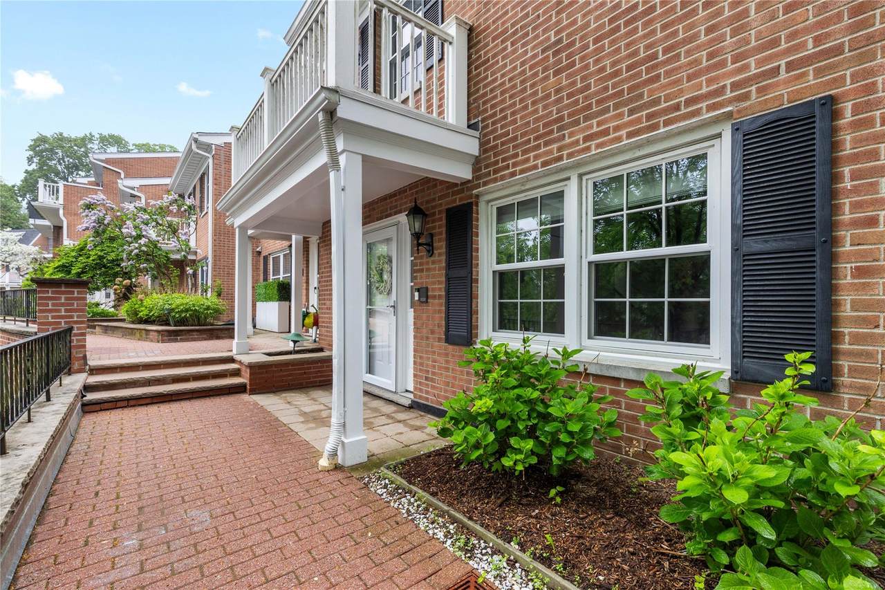 1050 Boston Post Road - Photo 1