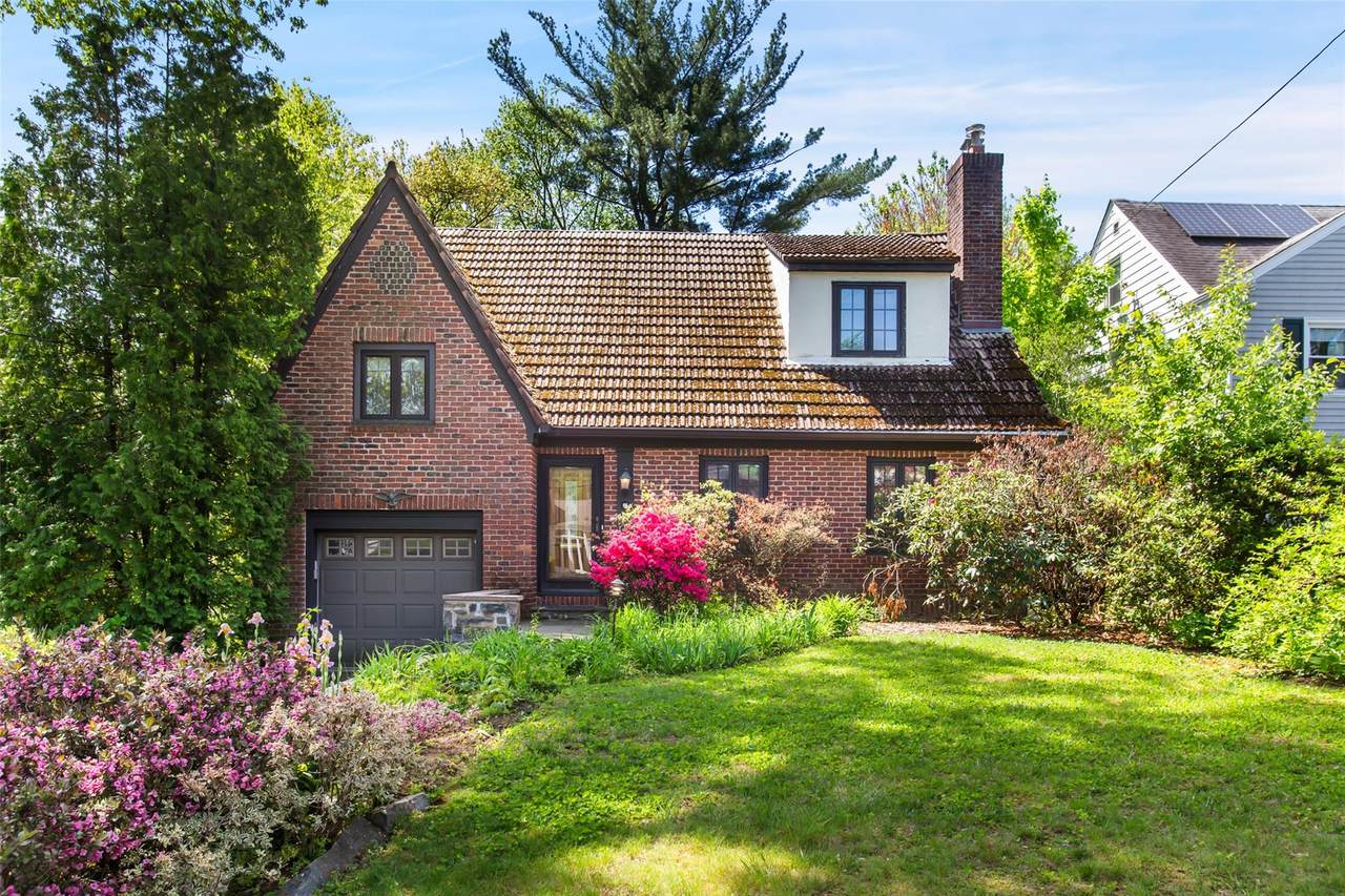 17 Wilmont Avenue - Photo 1