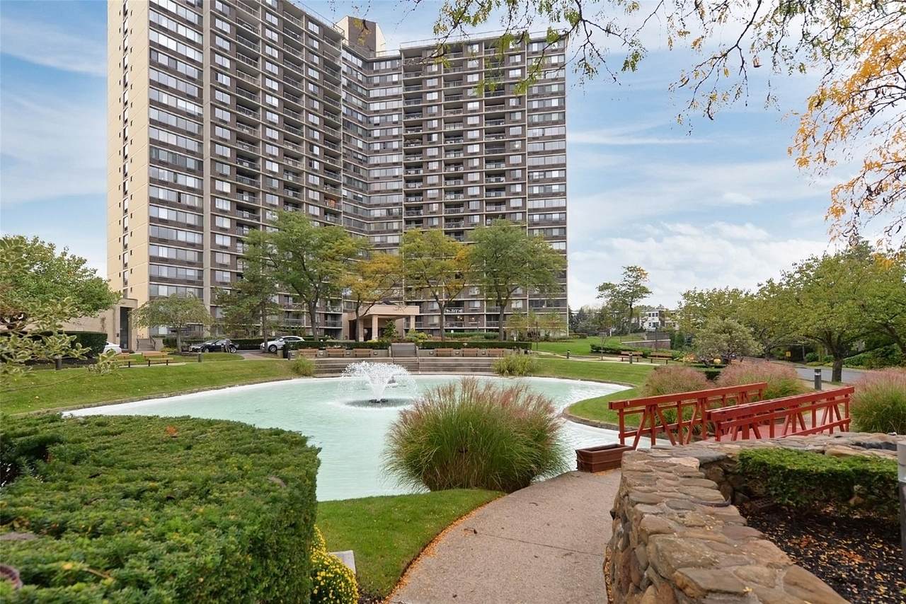 1 Bay Club Drive - Photo 1