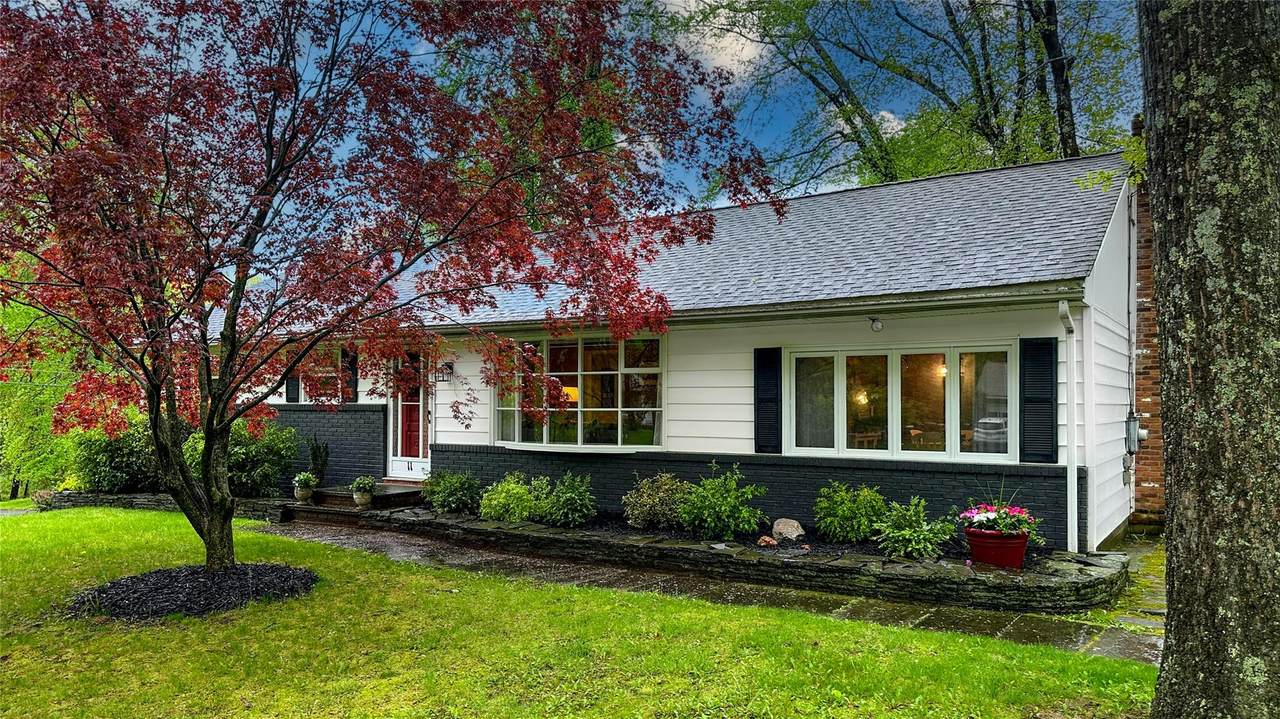 11 Woodland Drive - Photo 1