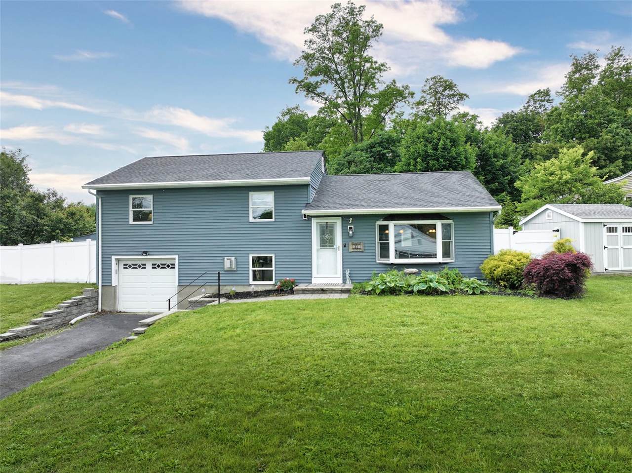 21 Harth Drive - Photo 1