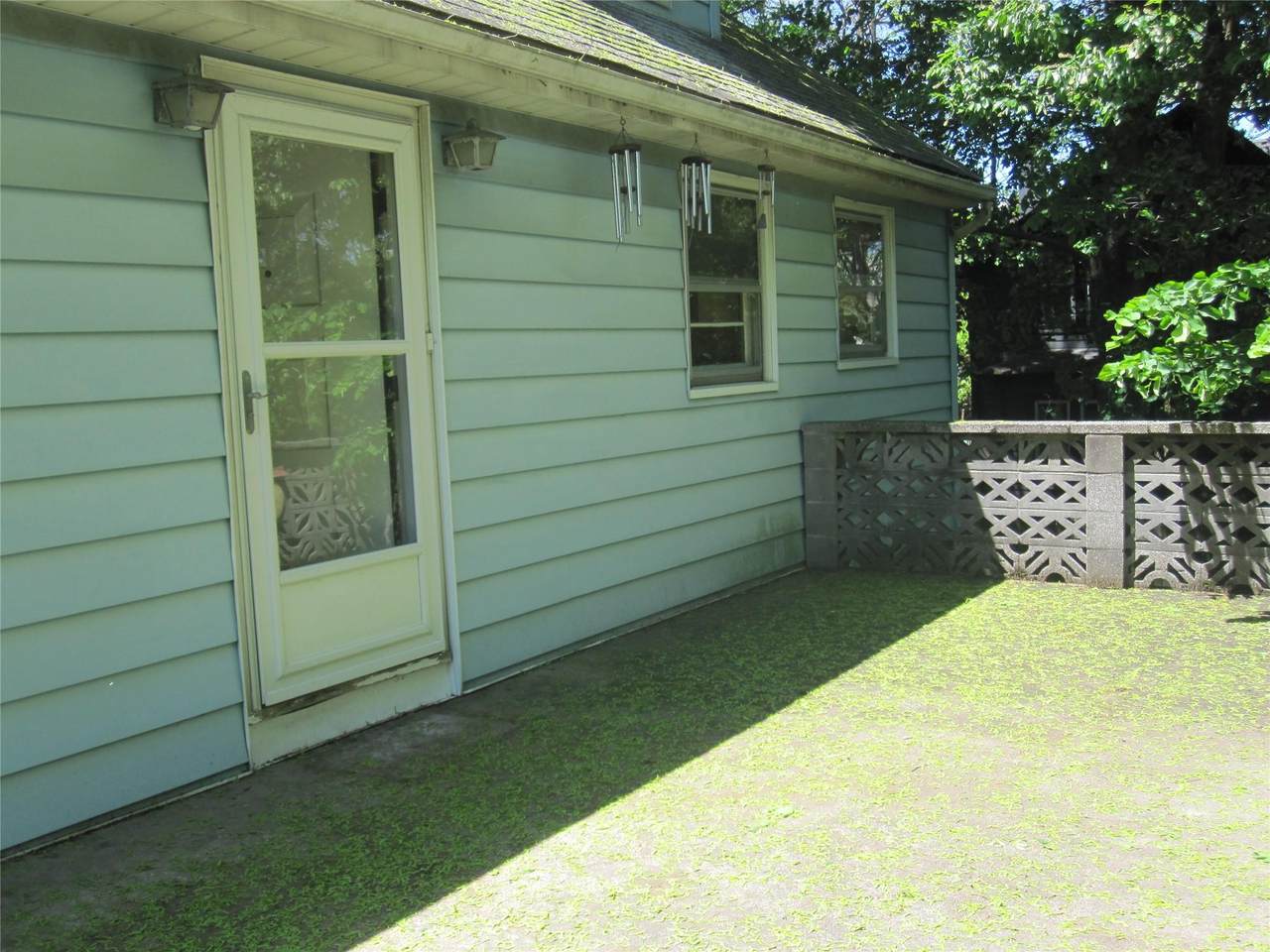 278 Upper Depew Avenue - Photo 1