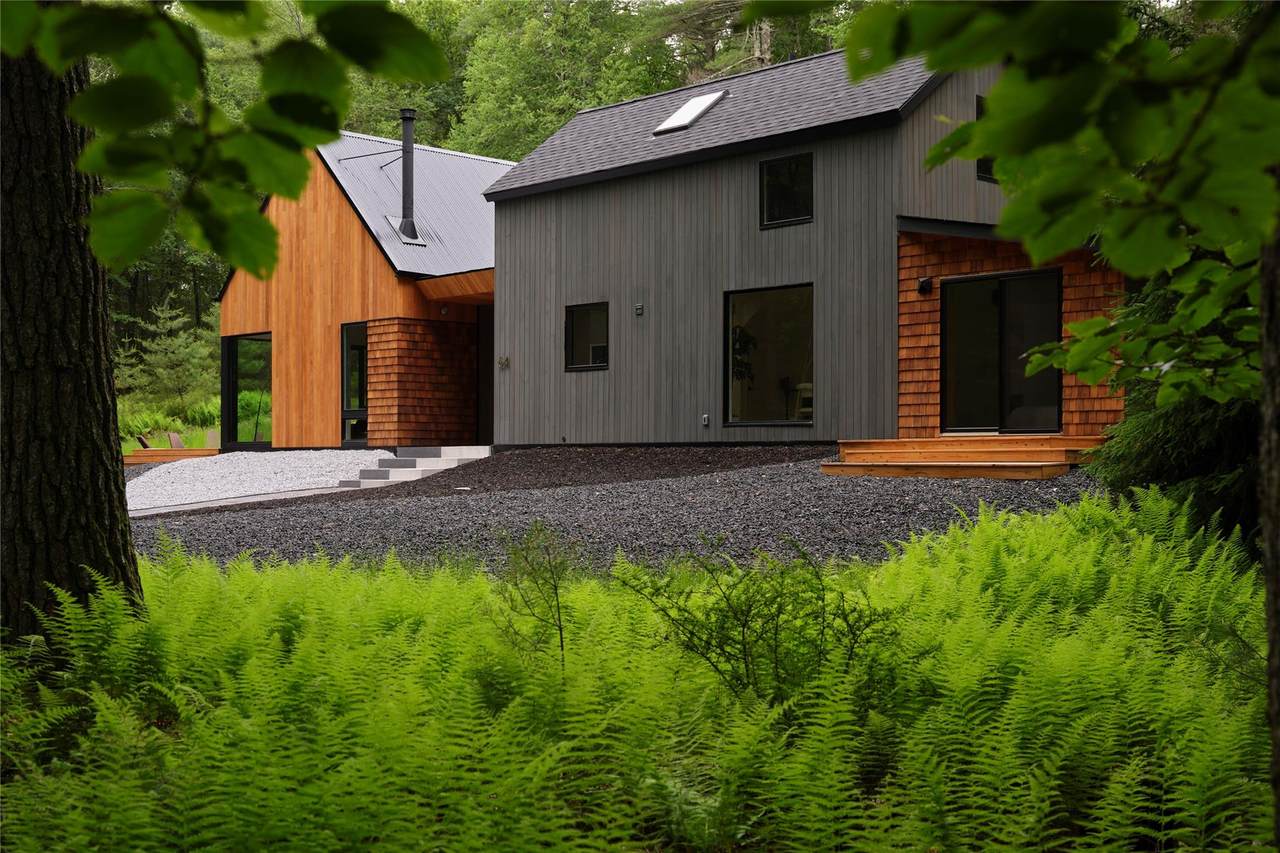 64 Hoyt Road - Photo 1