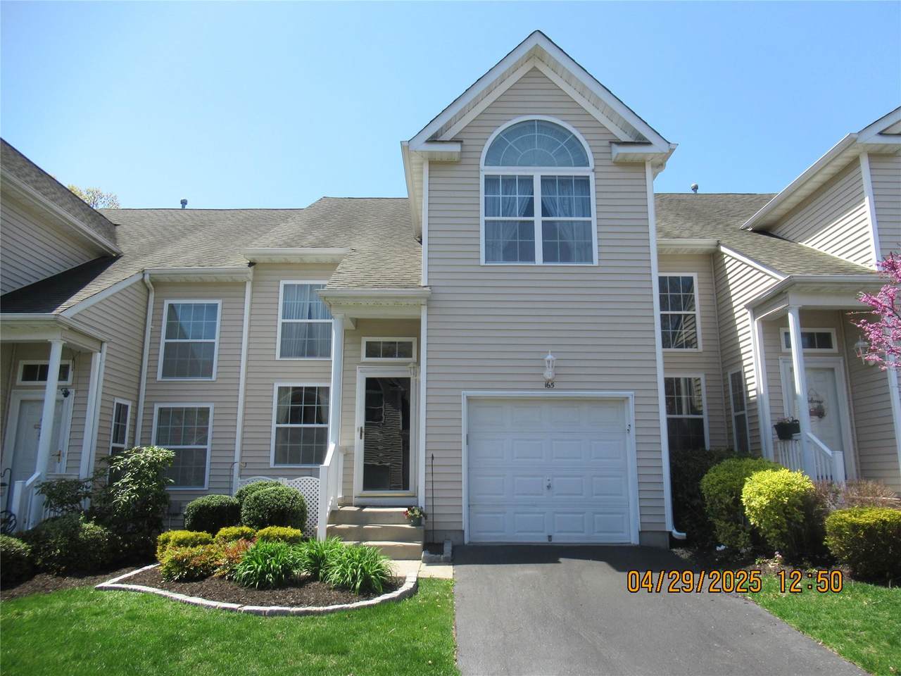 165 Kettles Lane - Photo 1