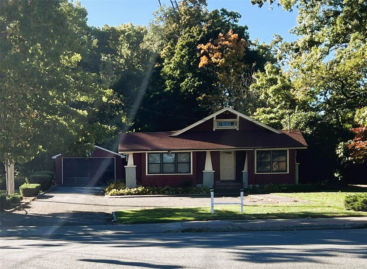 2566 Middle Country Road - Photo 1