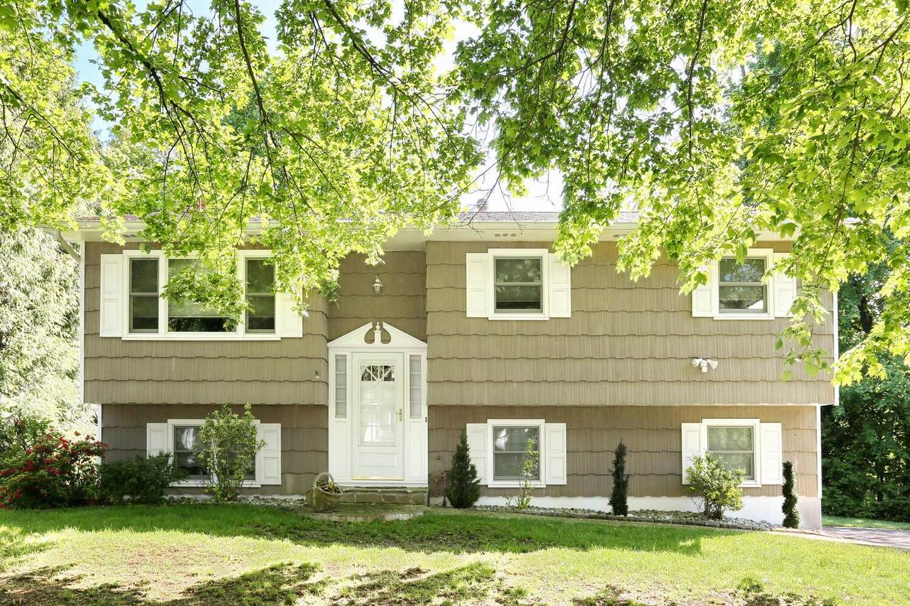 4 Apollo Court - Photo 1