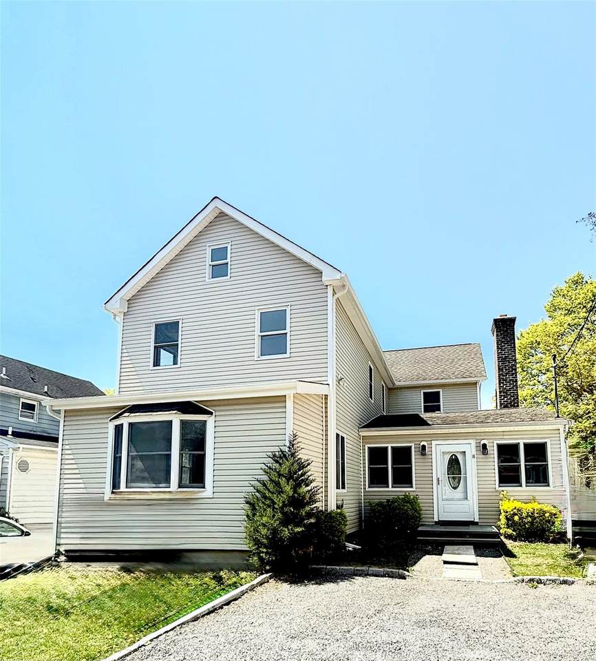 8 Maple Street - Photo 1