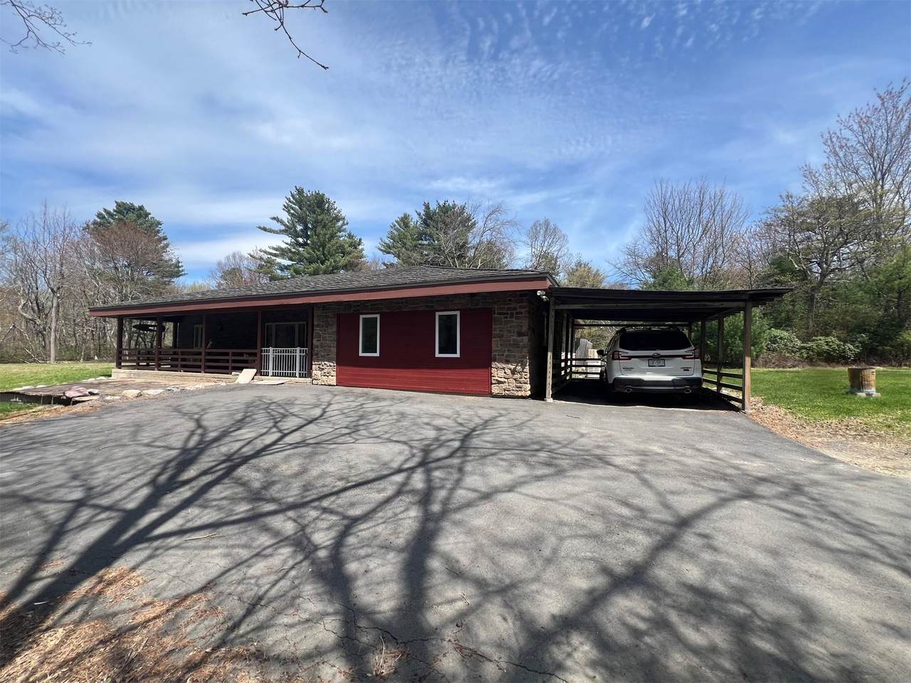 296 Circle Road - Photo 1